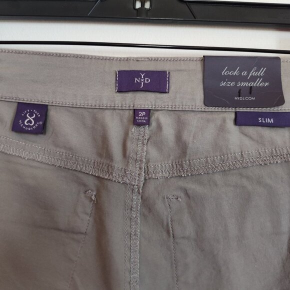 Ladies Petite SZ 2P Khaki NYDJ Five-Pocket Jean - Picture 5 of 5